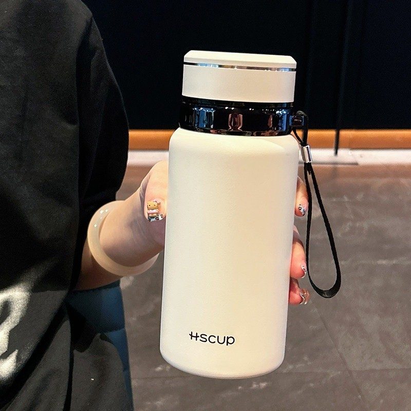 白色大容量保温杯 不锈钢盖提绳